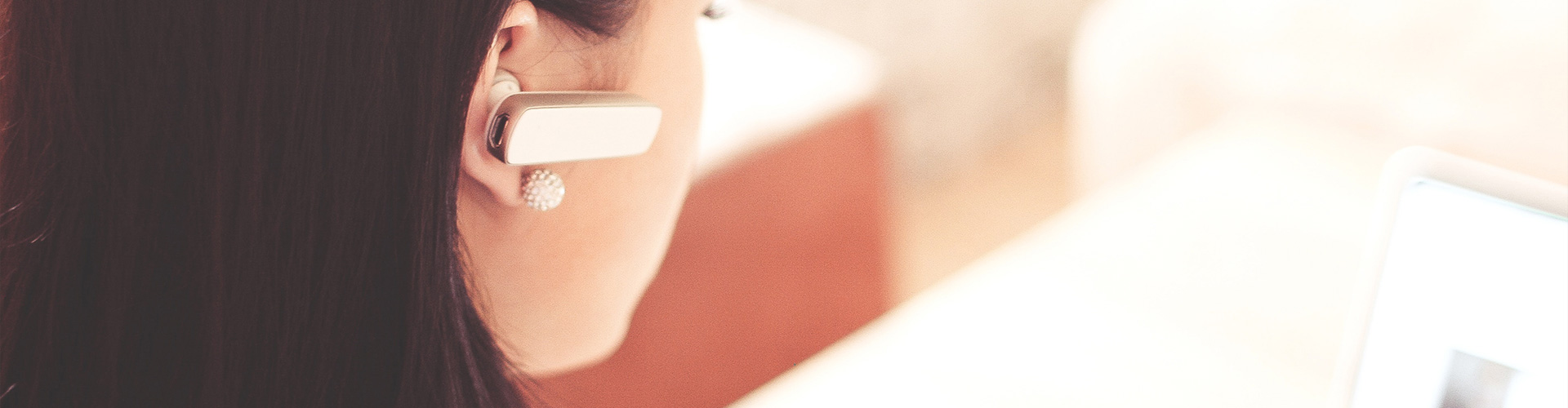 聯(lián)系我們banner